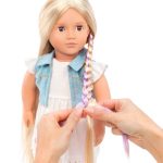 Our Generation: lalka PHOEBE 46cm z włosami do stylizacji - obrazek 4