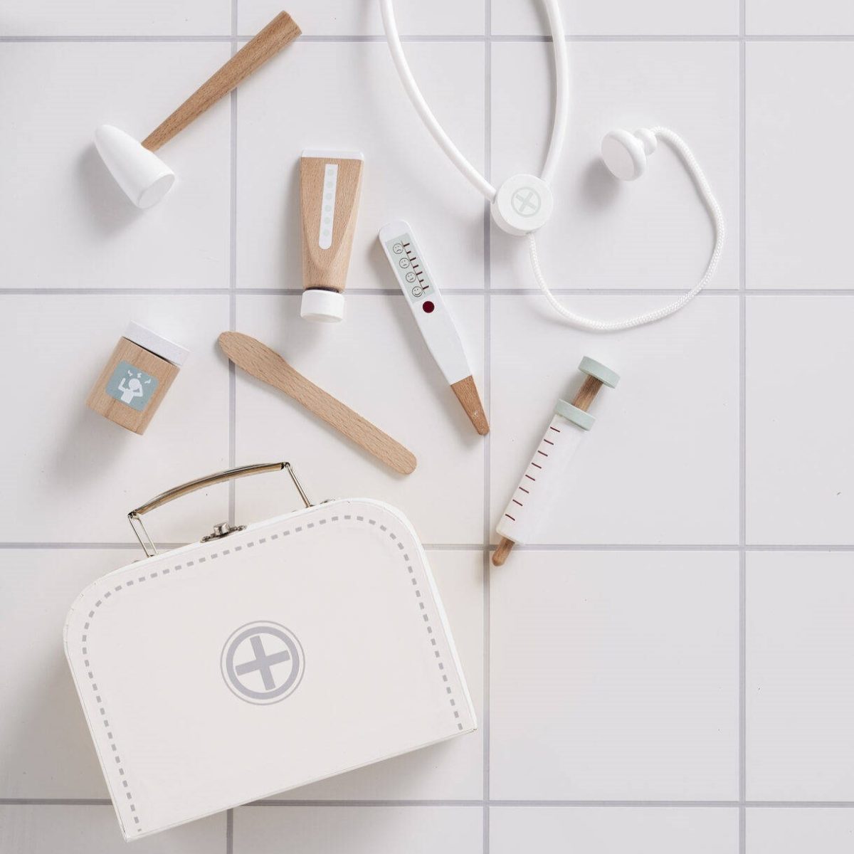 Kids Concept: zestaw lekarza w walizce WHITE - obrazek 2