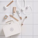 Kids Concept: zestaw lekarza w walizce WHITE - obrazek 2