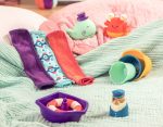 B.TOYS: Wee B. Splashy – zestaw prezentowy do kąpieli dla niemowląt - obrazek 4