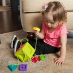 Fat Brain Toy: Sorter Kostka OombeeCube 6m+ - obrazek 2