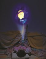 B.TOYS: Light Me to the Moon – projektor-latarka - obrazek 3