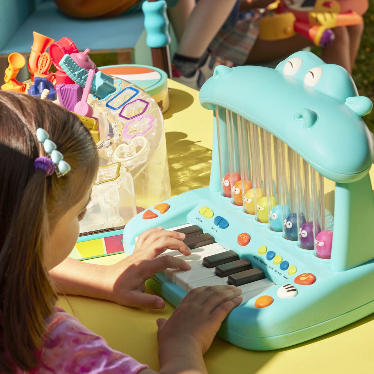 B.toys: Hippo Pop Play Piano – KEYBOARD ze SKACZĄCYMI PTASZKAMI - obrazek 2