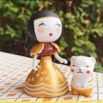 Djeco: Arty Toys Figurka księżniczka MONA & MOON - obrazek 2