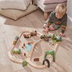 Tender Leaf Toys: Drewniana kolejka Podróż po lesie - obrazek 2