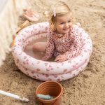 The Swim Essentials: basenik dla dzieci Leopard Old Pink 60 cm - obrazek 2