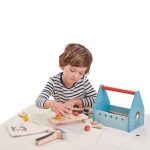 Tender Leaf Toys: Drewniana skrzynka z narzędziami - obrazek 3