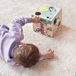 LILLIPUTIENS Drewniana kostka wielofunkcyjna Farma 12 m+ - obrazek 5