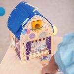 Lilliputiens: drewniany domek iluzjonisty - obrazek 2