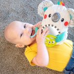 Sassy: zawieszka do wózka Koala z lusterkiem - obrazek 2