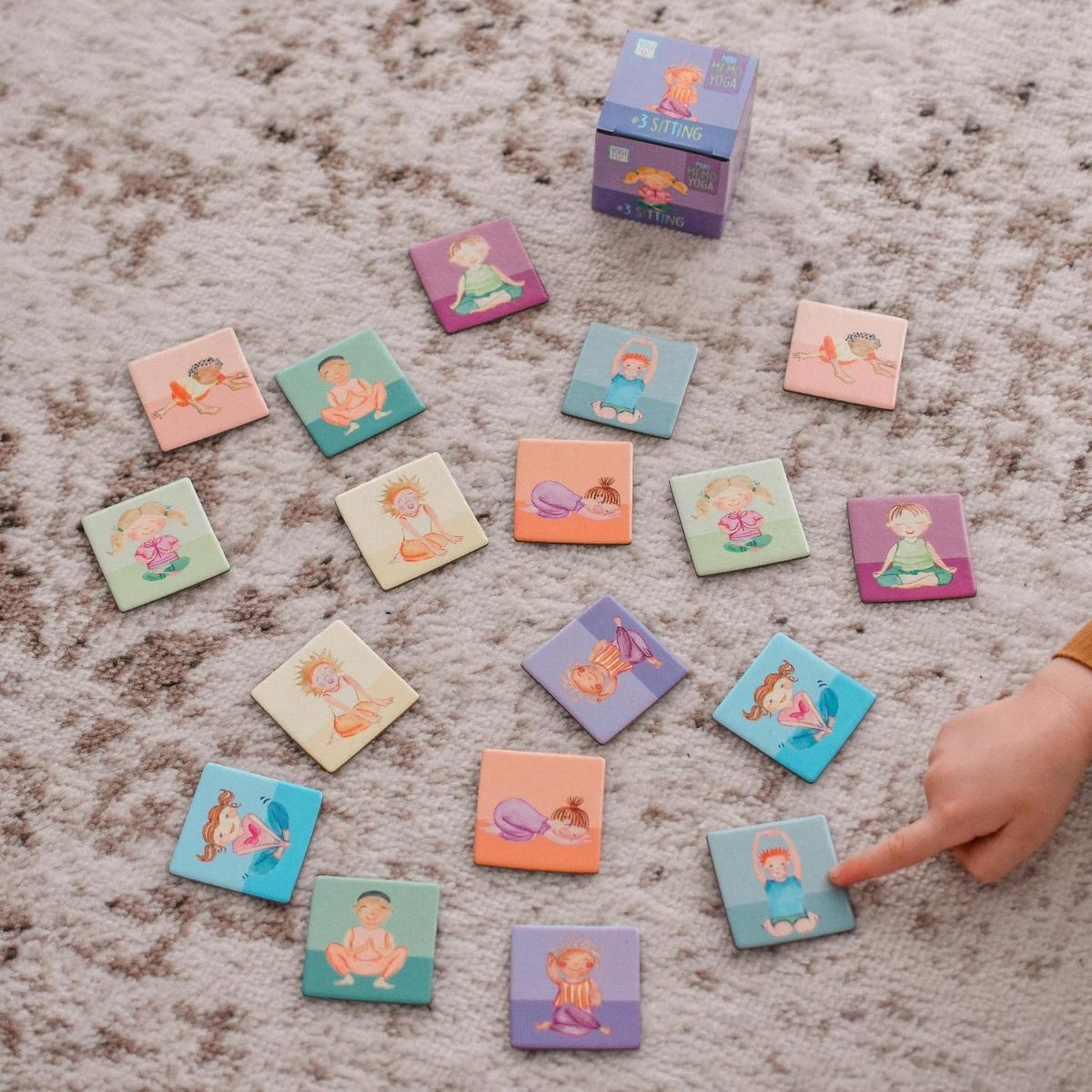 Yogi_Fun_Mini_Memo_Game_-_Sitting_F3051327 YOGi FUN: gra mini MEMO YOGA #3 Sitting - obrazek 2