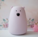 Rabbit & Friends: Miś Duży Lampka Silikonowa Kolor Lawendowy - obrazek 2