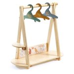 Djeco: Drewniany stojak z wieszakami na ubranka