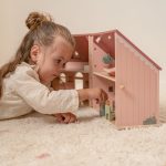 Little Dutch: drewniany domek dla lalek - obrazek 5