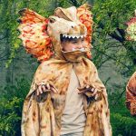 Souza! Kostium peleryna z kapturem - maską dinozaur Dilofozaur 4-7 lat - obrazek 2