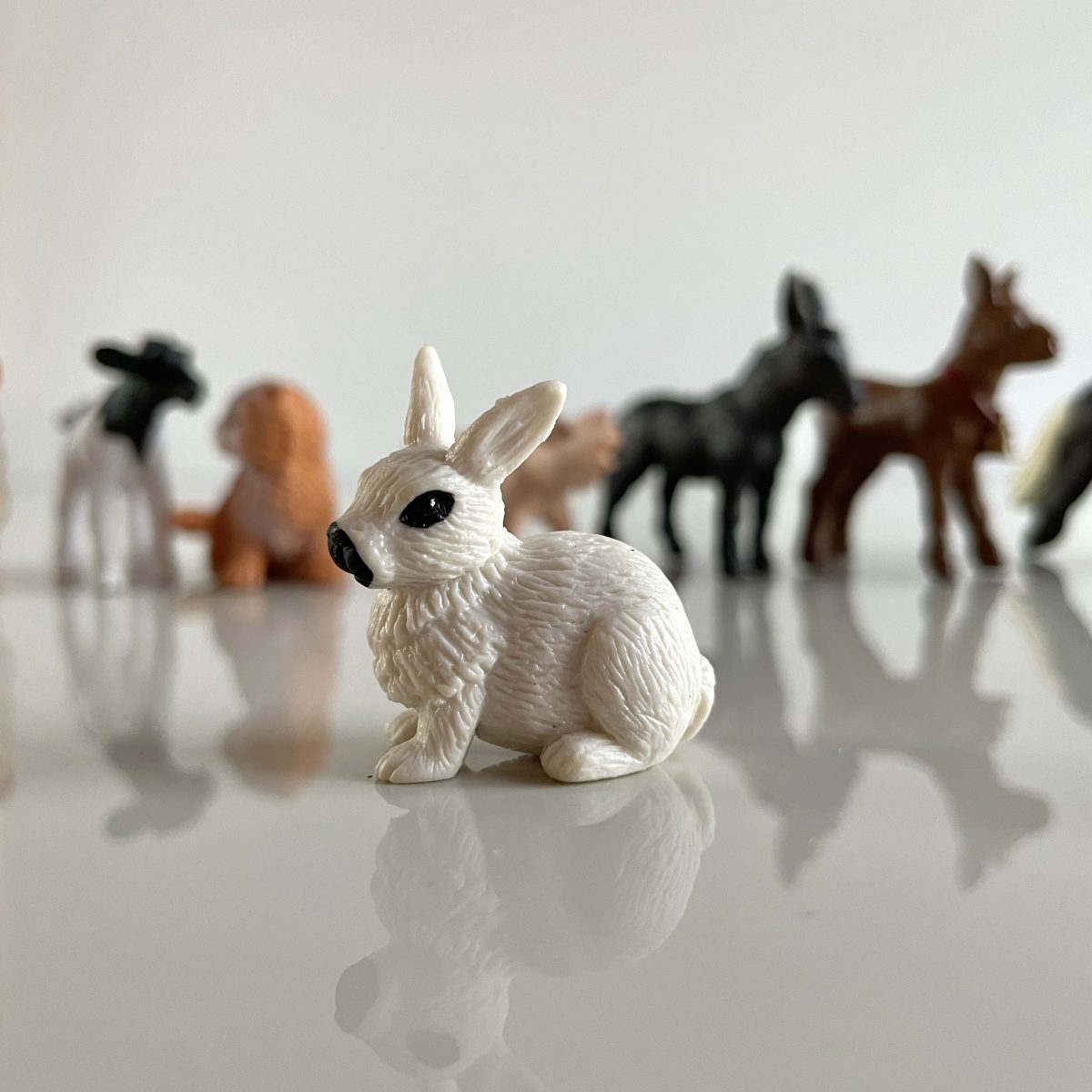 Produktowe-10 Safari Ltd: Małe Zwierzątka na Wsi. Zestaw Figurek w Tubie. - obrazek 3