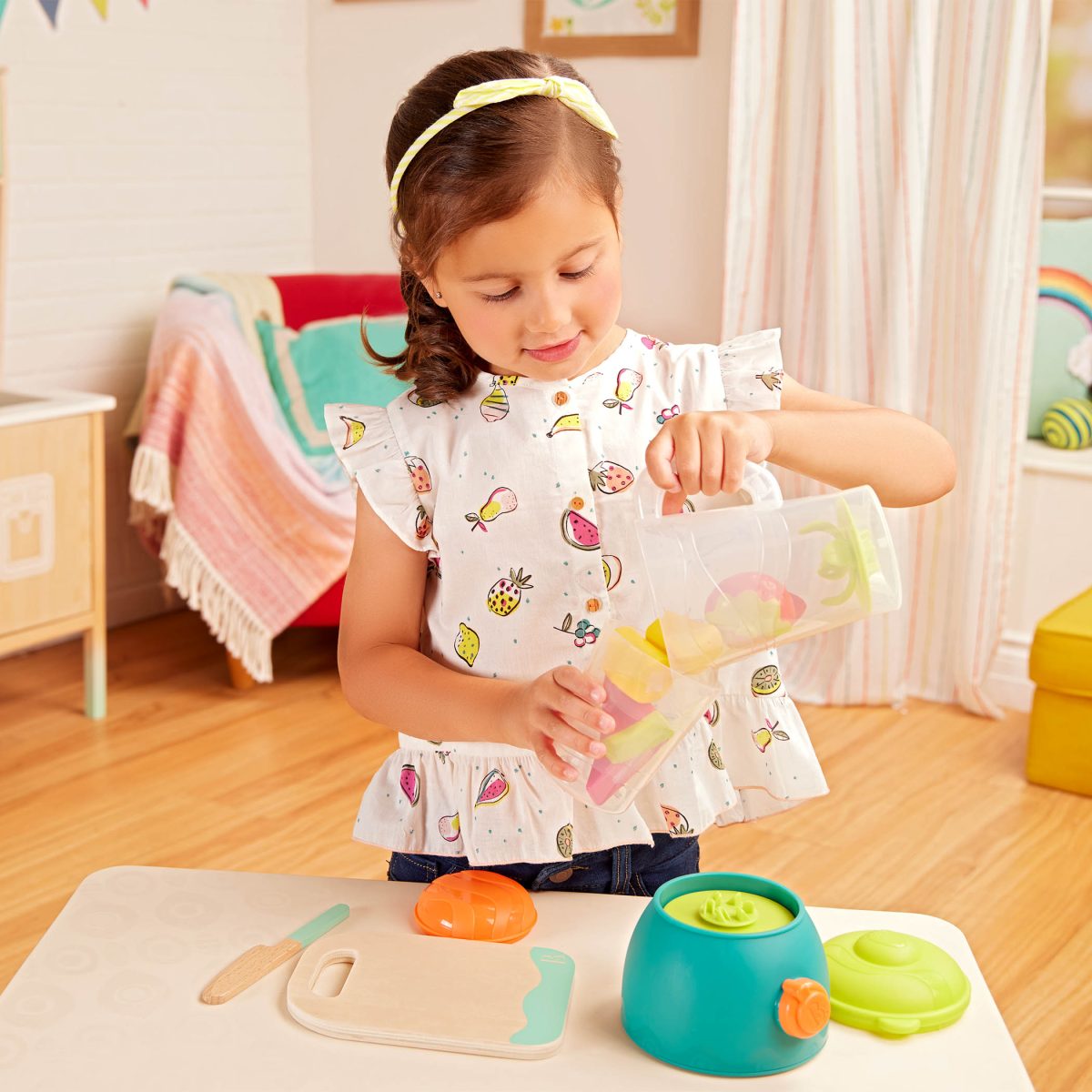 B.TOYS: Mini Chef – BLENDER z owocami i akcesoriami - Fruity Smoothie Playset - obrazek 2
