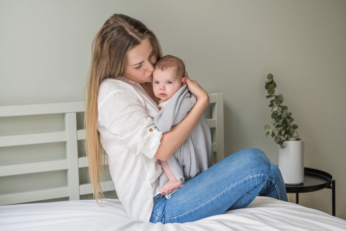 Poofi: lekki kocyk bambusowy - kremowy - obrazek 2