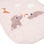 Done by Deer: śliniak z zapięciem na rzep Playground Powder - obrazek 4