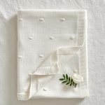 JackOJuno: Dzianinowy kocyk BUBBLE perłowy - obrazek 5