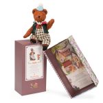 Moulin Roty: LES MINOUCHKAS - Miś BABA w ozdobnym pudełku - obrazek 3