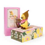 Moulin Roty: LES MINOUCHKAS - Kaczka RITA w ozdobnym pudełku