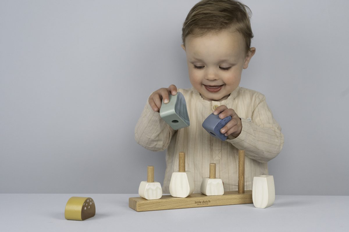 LD7230 - Stacking Puzzle Mushroom - Forest Friends (2) Little Dutch: drewniana układanka grzybki Forest Friends - obrazek 2