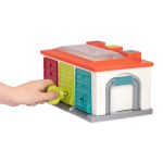 b.toys: 3-Car Garage - stanowiskowy GARAŻ z autkami i kluczami - obrazek 5