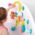 B.TOYS: Wonder-full Waterworks – zabawka kąpielowa z POMPĄ wodną - obrazek 7