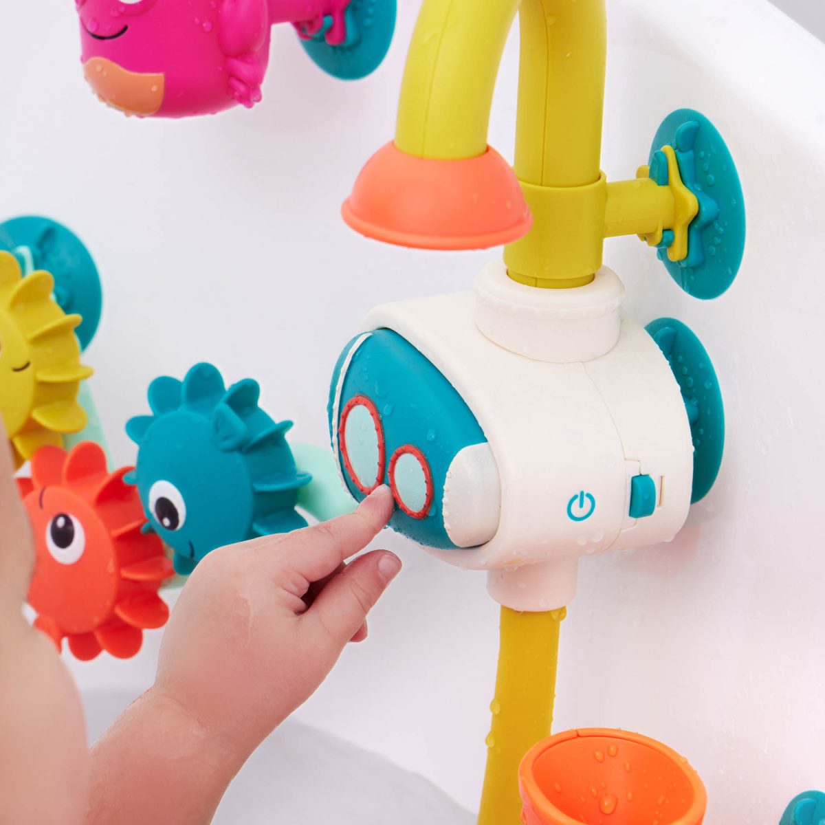 B.TOYS: Wonder-full Waterworks – zabawka kąpielowa z POMPĄ wodną - obrazek 4