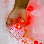 Glo Pals: kostki sensoryczne świecące w wodzie Elmo Ulica Sezamkowa - obrazek 2