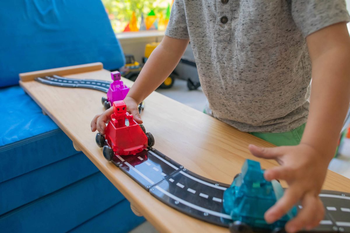 pol_pl_MAGNA-TILES-R-Magnetyczna-droga-12-el-462_8 MAGNA-TILES: magnetyczna droga 12 el. - obrazek 2