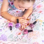 Oh Flossy: Zestaw 3 lakierów do paznokci STORYTIME 3 x 12 ml, roślinna formuła - obrazek 2