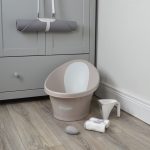 Shnuggle Wanienka dla Niemowlaka z Odpływem Baby Taupe - obrazek 3