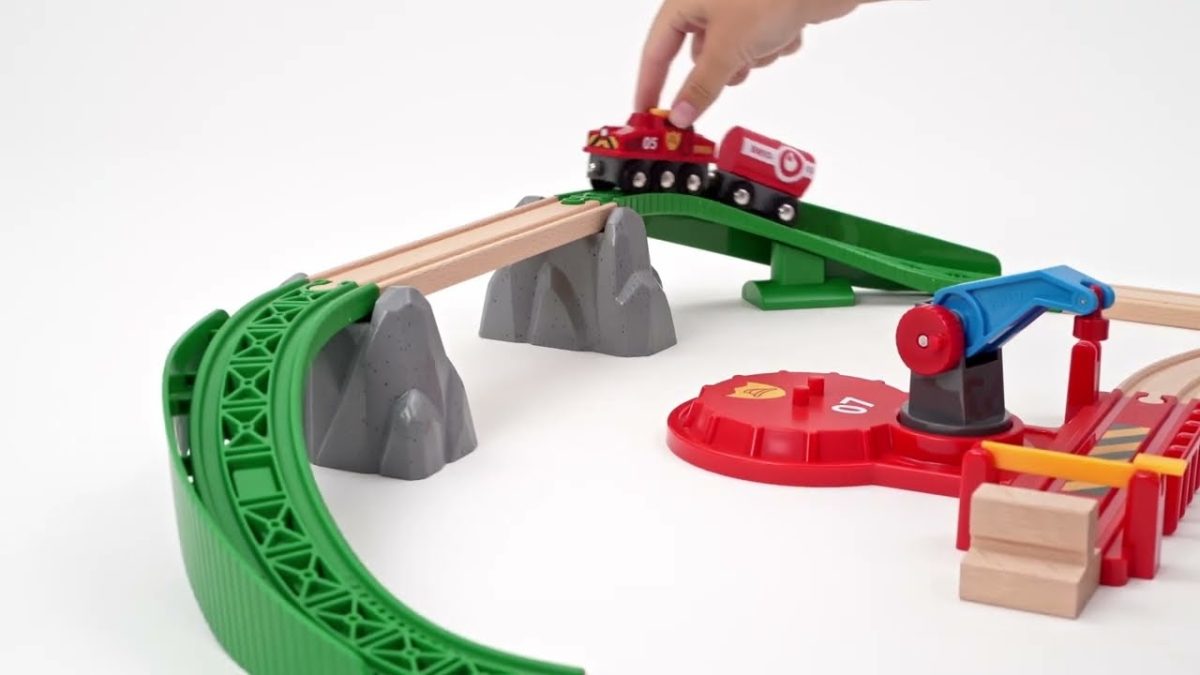 Clipboard192 BRIO World - Zestaw Deluxe Straż Pożarna, POLICJA - obrazek 5
