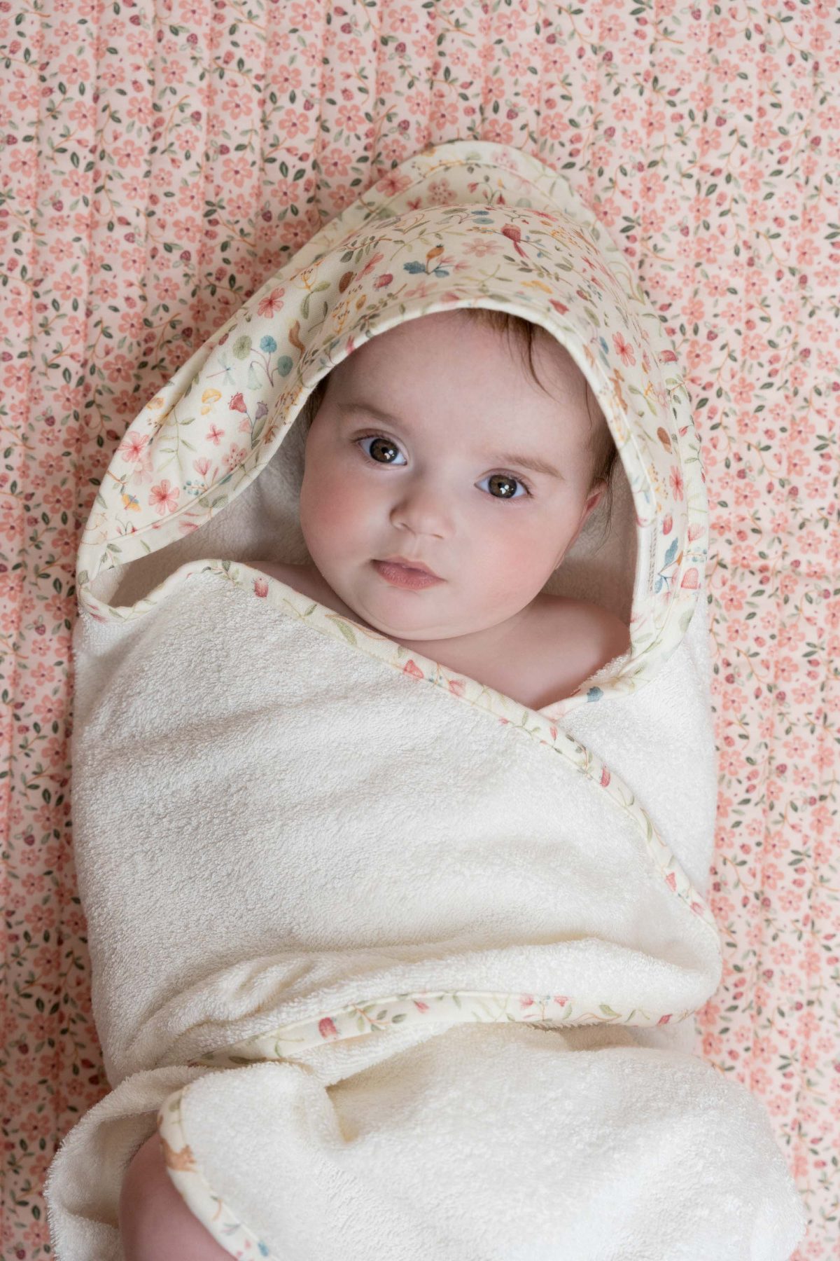 TE50904031 - Hooded towel 100x100 cm Fairy Garden Fairy Wonders (6) Little Dutch: bawełniany ręcznik z kapturem 100x100 cm Fairy Wonders - obrazek 2