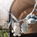 Little Dutch: Miffy zawieszka interaktywna do wózka/fotelika Lucky Leaves - obrazek 2