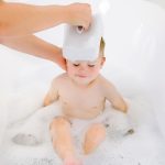 Ubbi Kubek do Mycia / spłukiwania Głowy - obrazek 2