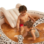The Swim Essentials: dmuchany wodny plac zabaw, basen ze zjeżdżalnią Beige Leopard - obrazek 4