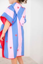 QUUT: dwustronne poncho kąpielowe dla dzieci Cherry Red - obrazek 3