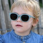 BEABA: okulary przeciwsłoneczne dla dzieci 2-4 lata Bright - Smokey Green - obrazek 2