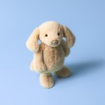 Jellycat: nieśmiały szczeniak Orlando Lux 60 cm - obrazek 2