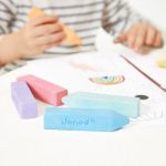 Janod: kreda chodnikowa 6 kolorów 3+ - obrazek 2