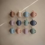 Mushie: Silikonowy Kubek ze Słomką - Blush - obrazek 2