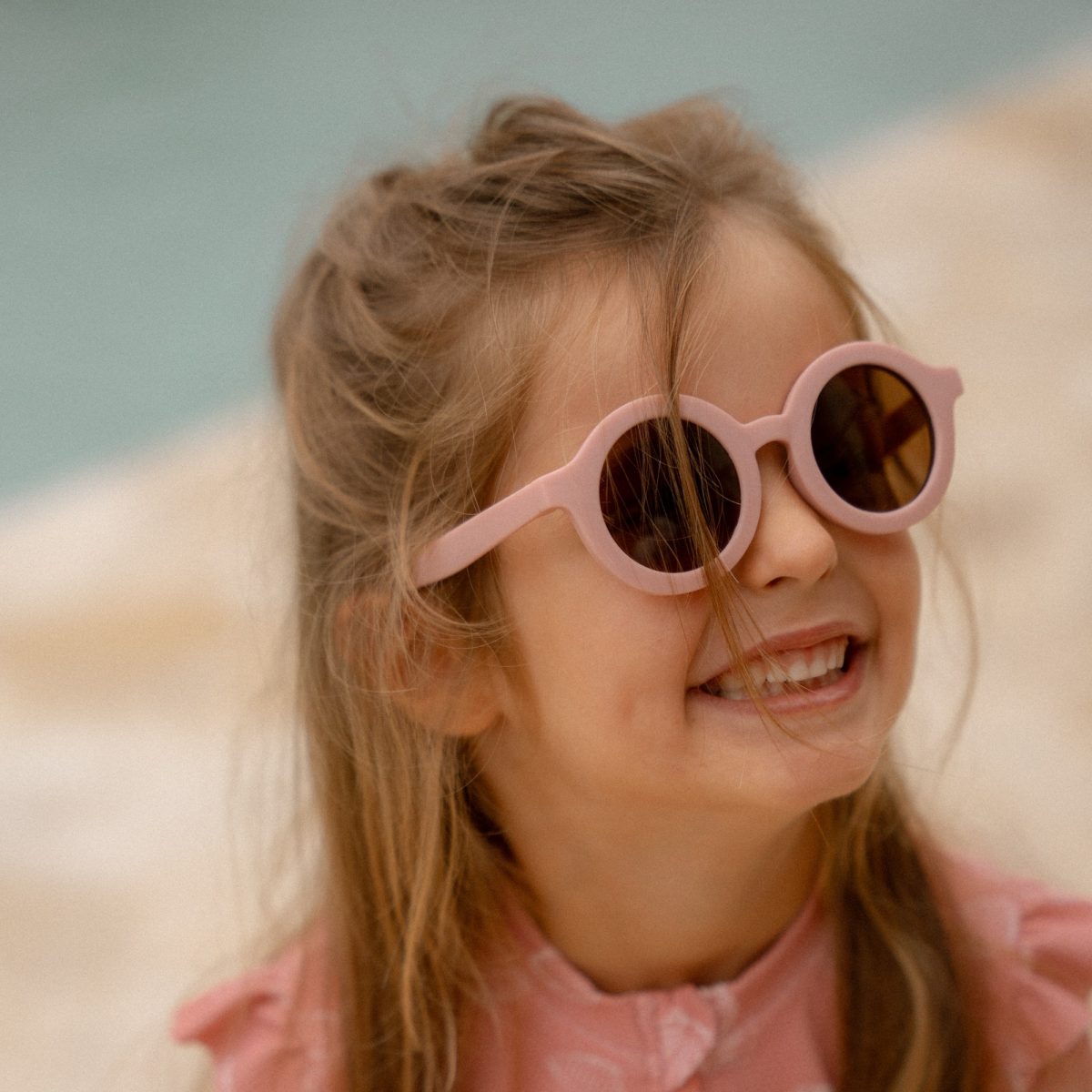 Little Dutch: okulary przeciwsłoneczne dla dzieci okrągłe Soft Pink - obrazek 2