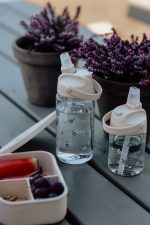 Vanilla Copenhagen: Butelka z silikonowym ustnikiem HONEYBEE 500ml - obrazek 4