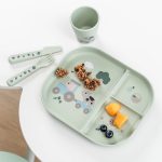 Done by Deer: Zestaw Obiadowy z Przyssawką Foodie Tiny Farm Green - obrazek 3