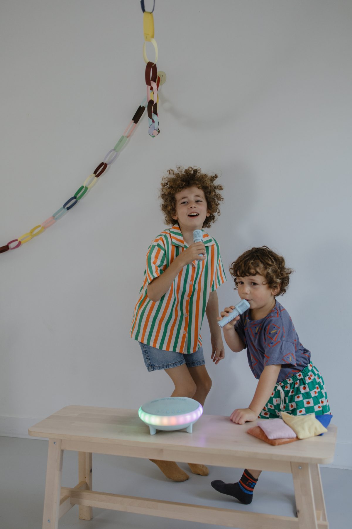 IMG_0415 Kidywolf: Kidykaraoke głośnik do karaoke z 2 mikrofonami - obrazek 7