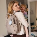 Babyono: silikonowy Pojemnik na smoczek beżowy - obrazek 5