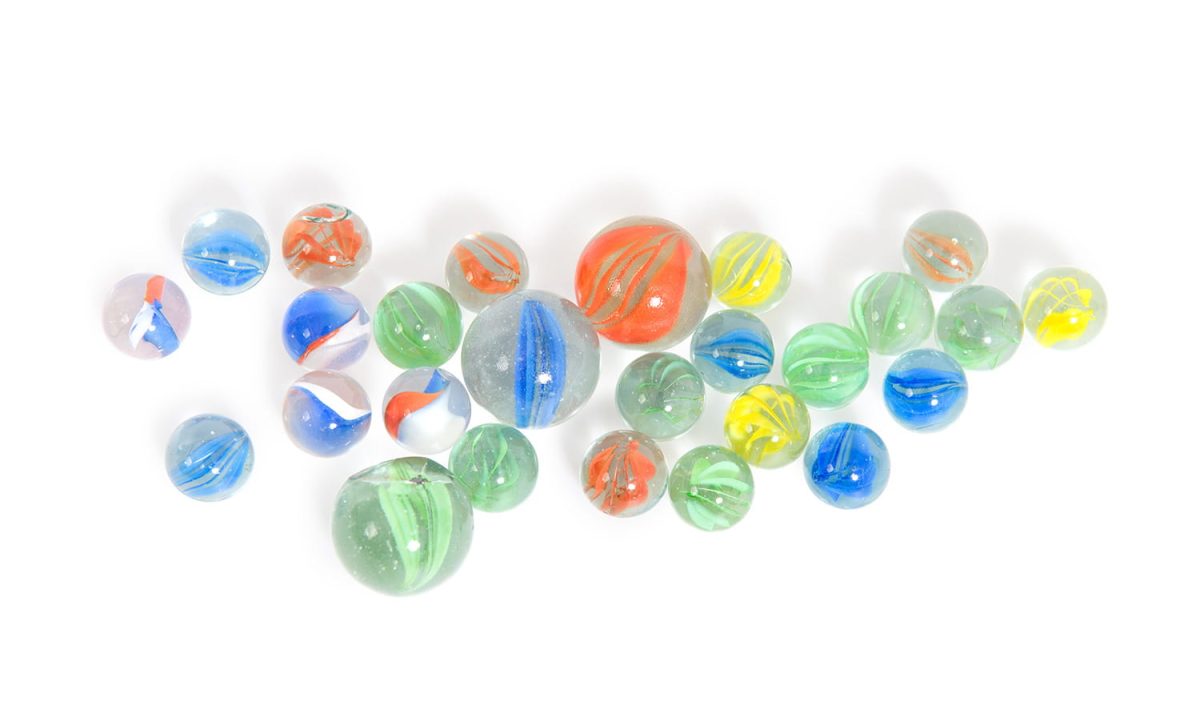 713119_2 Moulin Roty: Sakiewka ze szklanymi kulkami do gry - obrazek 2